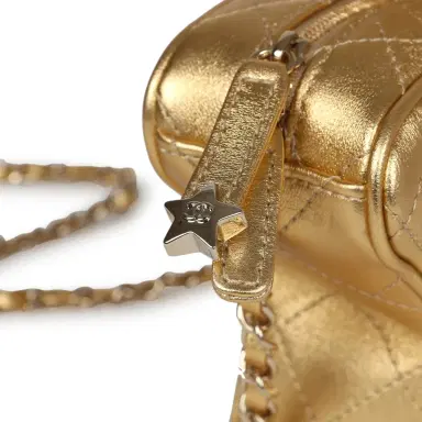 Chanel Chanel Star Bag Metallic Gold Lambskin Gold Hardware | Thumbnail 9 Chanel Chanel Star Bag Metallic Gold Lambskin Gold Hardware | Thumbnail 9
