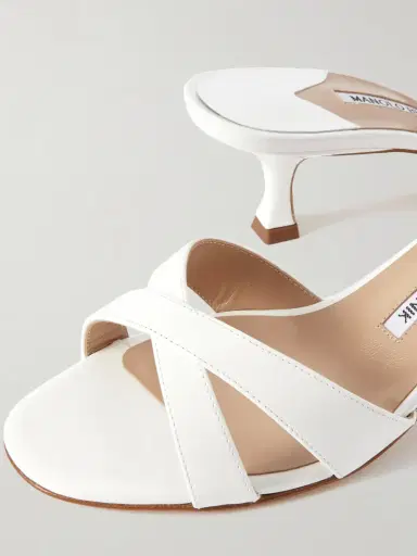 Manolo Blahnik Callamu 50 Patent Leather Mules | Thumbnail 4 Manolo Blahnik Callamu 50 Patent Leather Mules | Thumbnail 4