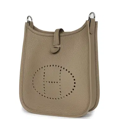 HERMÈS Hermes Evelyne TPM Beige Marfa Clemence Palladium Hardware | Thumbnail 5 HERMÈS Hermes Evelyne TPM Beige Marfa Clemence Palladium Hardware | Thumbnail 5