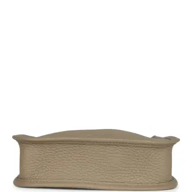 HERMÈS Hermes Evelyne TPM Beige Marfa Clemence Palladium Hardware | Thumbnail 6 HERMÈS Hermes Evelyne TPM Beige Marfa Clemence Palladium Hardware | Thumbnail 6