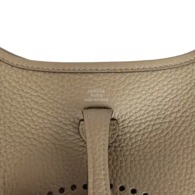 HERMÈS Hermes Evelyne TPM Beige Marfa Clemence Palladium Hardware | Thumbnail 7 HERMÈS Hermes Evelyne TPM Beige Marfa Clemence Palladium Hardware | Thumbnail 7