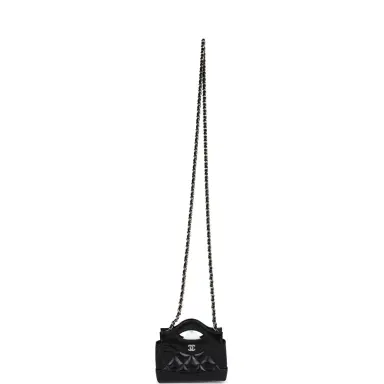 Chanel Chanel Micro 31 Shopper Black Shiny Lambskin Light Gold Hardware | Thumbnail 6 Chanel Chanel Micro 31 Shopper Black Shiny Lambskin Light Gold Hardware | Thumbnail 6