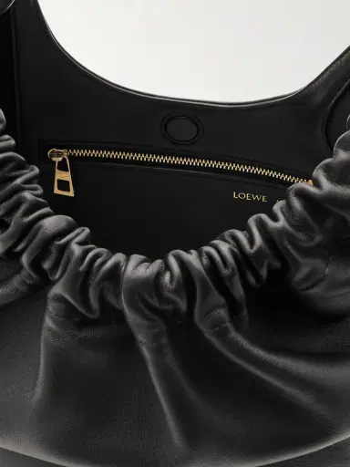 Loewe Squeeze Small Chain-embellished Gathered Leather Shoulder Bag | Thumbnail 5 Loewe Squeeze Small Chain-embellished Gathered Leather Shoulder Bag | Thumbnail 5