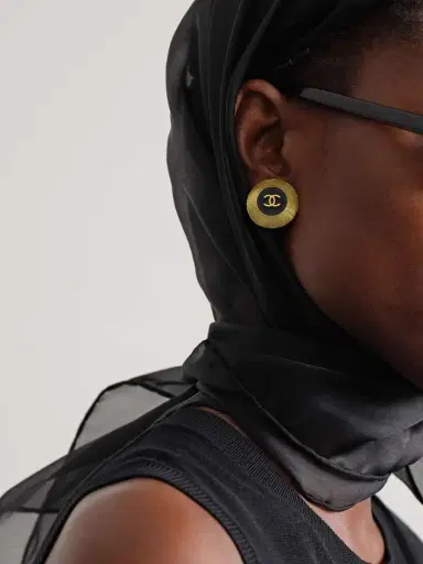 Vintage Chanel plated And Enamel Clip Earrings | Thumbnail 2 Vintage Chanel plated And Enamel Clip Earrings | Thumbnail 2