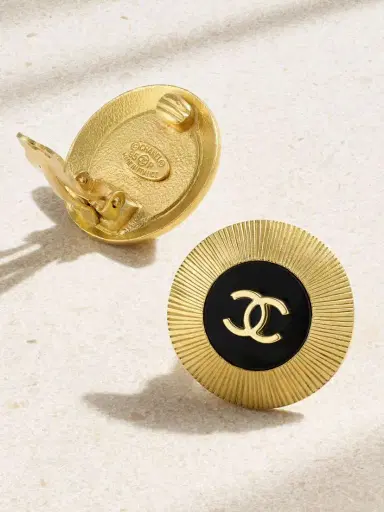Vintage Chanel plated And Enamel Clip Earrings | Thumbnail 3 Vintage Chanel plated And Enamel Clip Earrings | Thumbnail 3