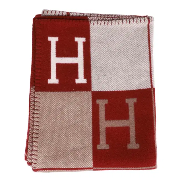 Hermes "Classic Avalon" Ecru and Rouge Blanket Hermes "Classic Avalon" Ecru and Rouge Blanket