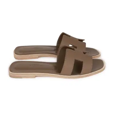 HERMÈS Hermes Oran Sandals Etoupe Epsom 35 | Thumbnail 4 HERMÈS Hermes Oran Sandals Etoupe Epsom 35 | Thumbnail 4