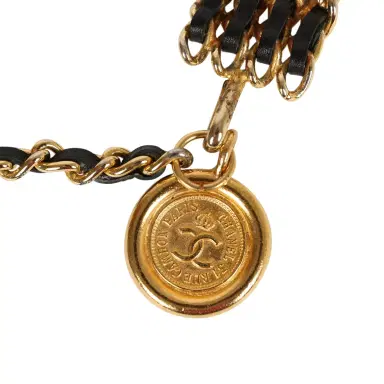 Chanel Vintage Chanel Quadruple Layered Chain Belt Black and Gold Leather & Gold Metal | Thumbnail 2 Chanel Vintage Chanel Quadruple Layered Chain Belt Black and Gold Leather & Gold Metal | Thumbnail 2