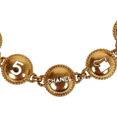 Chanel Vintage Chanel Round Cutout Lucky Charms Chain Belt Gold Metal | Thumbnail 2 Chanel Vintage Chanel Round Cutout Lucky Charms Chain Belt Gold Metal | Thumbnail 2