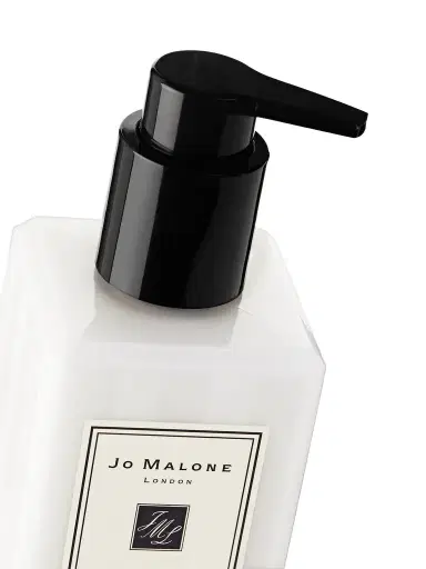 Jo Malone London Pomegranate Noir Body & Hand Lotion, 250ml | Thumbnail 1 Jo Malone London Pomegranate Noir Body & Hand Lotion, 250ml | Thumbnail 1