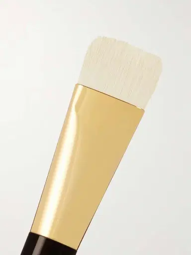 TOM FORD BEAUTY Shade And Illuminate Brush 04 | Thumbnail 2 TOM FORD BEAUTY Shade And Illuminate Brush 04 | Thumbnail 2