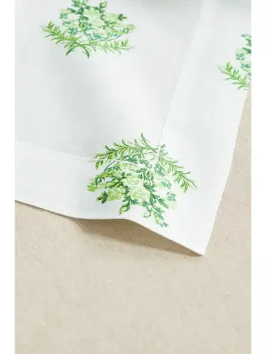 Emilia Wickstead Set Of Four Printed Linen Napkins | Thumbnail 3 Emilia Wickstead Set Of Four Printed Linen Napkins | Thumbnail 3