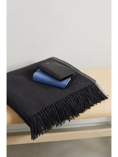 Brunello Cucinelli Fringed Two-tone Cashmere Travel Blanket | Thumbnail 2 Brunello Cucinelli Fringed Two-tone Cashmere Travel Blanket | Thumbnail 2