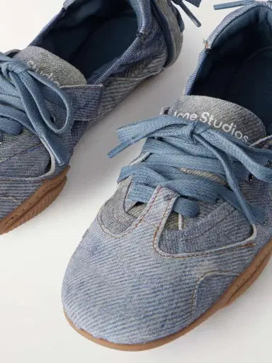 Acne Studios Bilaria Paneled Logo-print Denim Ballet Flats | Thumbnail 4 Acne Studios Bilaria Paneled Logo-print Denim Ballet Flats | Thumbnail 4