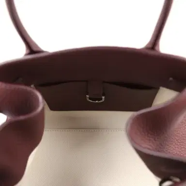 The Row The Row Soft Margaux 10 Bag Jam Grained Calfskin Silver Hardware | Thumbnail 11 The Row The Row Soft Margaux 10 Bag Jam Grained Calfskin Silver Hardware | Thumbnail 11