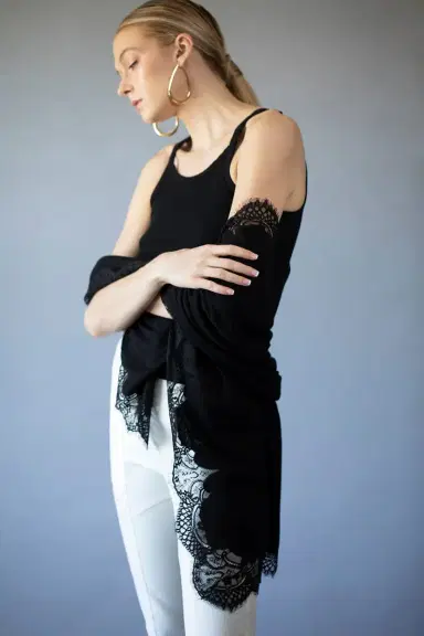 JANAVI INDIA Lace Scarf - Black | Thumbnail 2 JANAVI INDIA Lace Scarf - Black | Thumbnail 2