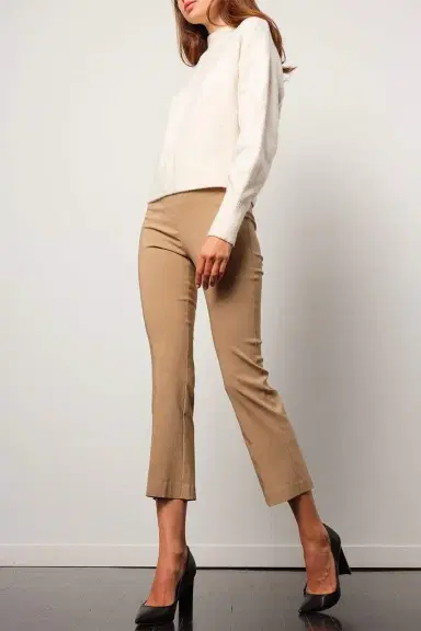 AVENUE MONTAIGNE Leo Crop Flare Pant | Thumbnail 3 AVENUE MONTAIGNE Leo Crop Flare Pant | Thumbnail 3