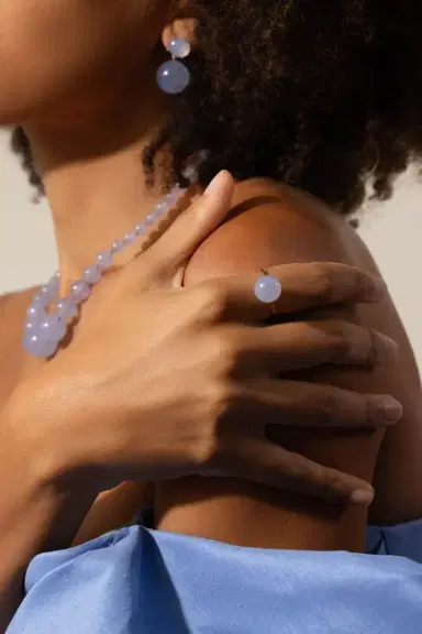 IRENE NEUWIRTH JEWELRY Chalcedony Gumball Ring | Thumbnail 4 IRENE NEUWIRTH JEWELRY Chalcedony Gumball Ring | Thumbnail 4