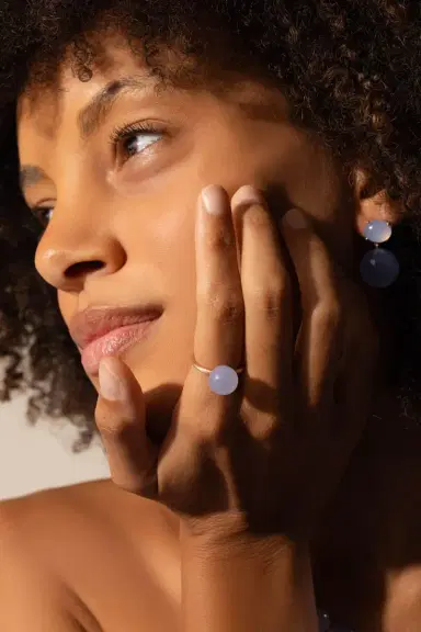 IRENE NEUWIRTH JEWELRY Chalcedony Gumball Ring | Thumbnail 5 IRENE NEUWIRTH JEWELRY Chalcedony Gumball Ring | Thumbnail 5