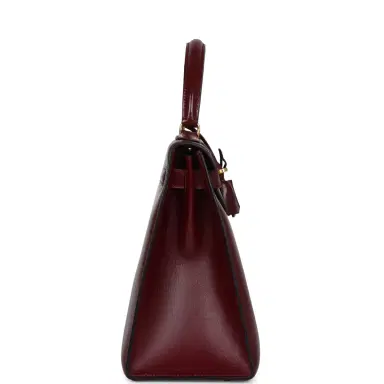 HERMÈS Vintage Hermes Kelly Sellier 28 Rouge H Box Gold Hardware | Thumbnail 4 HERMÈS Vintage Hermes Kelly Sellier 28 Rouge H Box Gold Hardware | Thumbnail 4