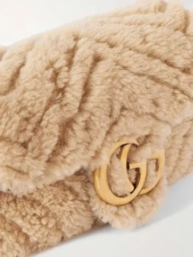 Gucci Gg Marmont 2.0 Supermini Leather-trimmed Matelassé Shearling Shoulder Bag | Thumbnail 4 Gucci Gg Marmont 2.0 Supermini Leather-trimmed Matelassé Shearling Shoulder Bag | Thumbnail 4
