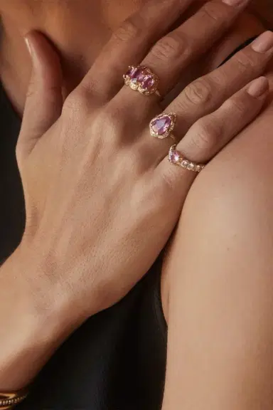LOGAN HOLLOWELL Baby Queen Full Pavé Halo Water Drop Pink Sapphire Ring | Thumbnail 4 LOGAN HOLLOWELL Baby Queen Full Pavé Halo Water Drop Pink Sapphire Ring | Thumbnail 4