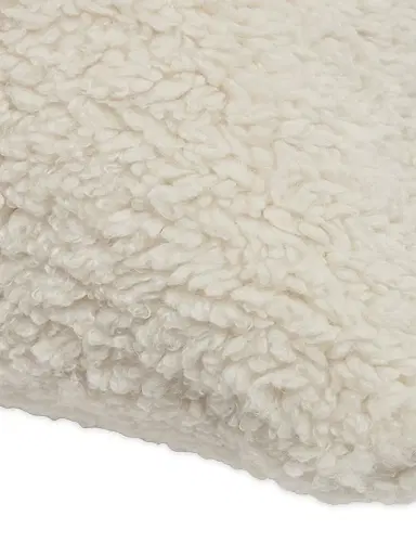 Apparis Nitai Faux Shearling Pillowcase - Blanc | Thumbnail 2 Apparis Nitai Faux Shearling Pillowcase - Blanc | Thumbnail 2