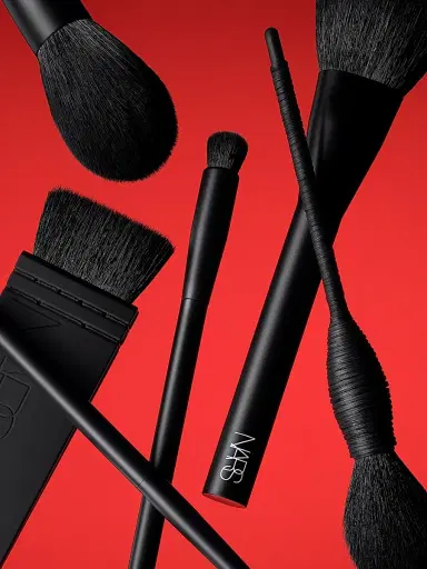 NARS Women's #11 Soft Matte Complete Concealer Brush | Thumbnail 2 NARS Women's #11 Soft Matte Complete Concealer Brush | Thumbnail 2