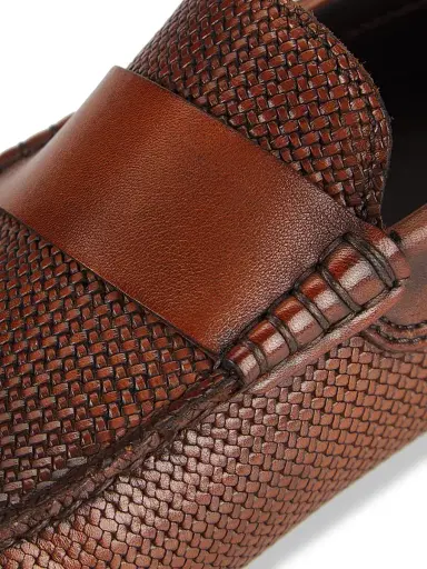 To Boot New York Men's Magnus Leather Driving Moccasins | Thumbnail 6 To Boot New York Men's Magnus Leather Driving Moccasins | Thumbnail 6