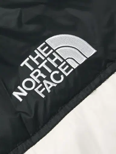 The North Face Women's Nuptse Cropped Down Puffer Jacket | Thumbnail 5 The North Face Women's Nuptse Cropped Down Puffer Jacket | Thumbnail 5