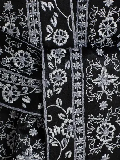 Josie Natori Women's Ysobel Embroidered Robe - Black - Size XL | Thumbnail 7 Josie Natori Women's Ysobel Embroidered Robe - Black - Size XL | Thumbnail 7