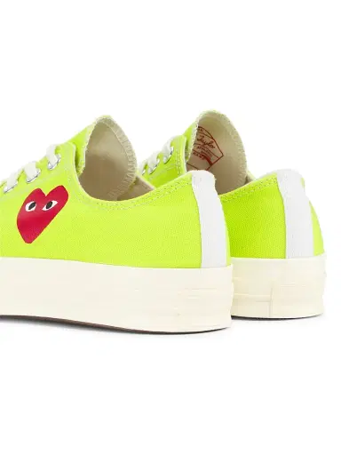 Comme des Garçons PLAY Unisex Play Converse Low-Top Sneakers | Thumbnail 3 Comme des Garçons PLAY Unisex Play Converse Low-Top Sneakers | Thumbnail 3