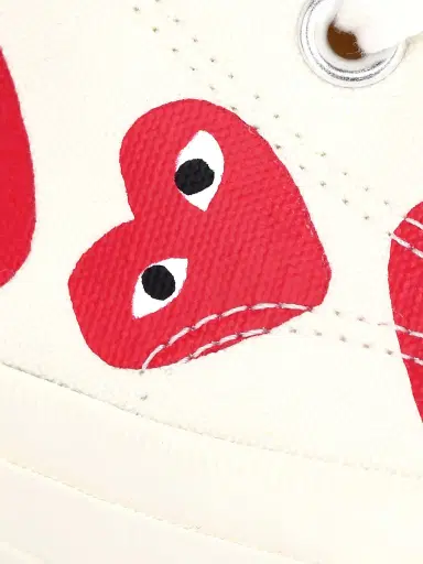 Comme des Garçons PLAY Men's CdG PLAY x Converse Unisex Chuck Taylor All Star Multi Heart High-Top Sneakers - Khaki | Thumbnail 5 Comme des Garçons PLAY Men's CdG PLAY x Converse Unisex Chuck Taylor All Star Multi Heart High-Top Sneakers - Khaki | Thumbnail 5