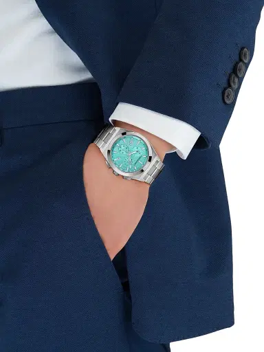 FERRAGAMO Men's Vega Upper East Chrono Stainless Steel Bracelet Watch/40MM - Stainless Steel | Thumbnail 5 FERRAGAMO Men's Vega Upper East Chrono Stainless Steel Bracelet Watch/40MM - Stainless Steel | Thumbnail 5