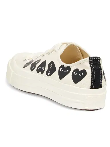 Comme des Garçons PLAY CdG PLAY x Converse Women's Chuck Taylor All Star Heart Low-Top Sneakers - White - Size 11 | Thumbnail 3 Comme des Garçons PLAY CdG PLAY x Converse Women's Chuck Taylor All Star Heart Low-Top Sneakers - White - Size 11 | Thumbnail 3