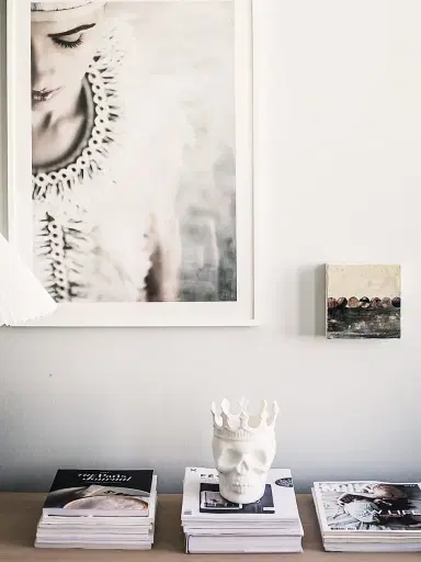 Thompson Ferrier Louise Skull Candle - Rose De Vents | Thumbnail 4 Thompson Ferrier Louise Skull Candle - Rose De Vents | Thumbnail 4