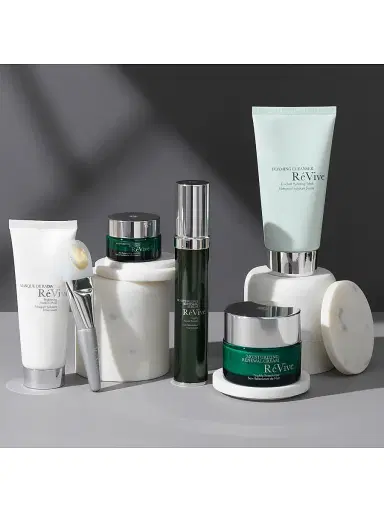 RéVive Moisturizing Renewal Eye Cream Ultra Retexturizing Hydrator | Thumbnail 2 RéVive Moisturizing Renewal Eye Cream Ultra Retexturizing Hydrator | Thumbnail 2