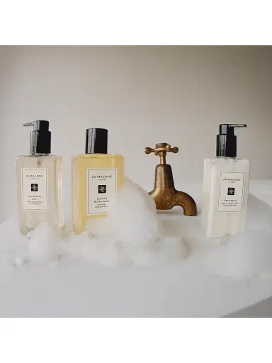Jo Malone London Nectarine Blossom & Honey Body & Hand Lotion | Thumbnail 4 Jo Malone London Nectarine Blossom & Honey Body & Hand Lotion | Thumbnail 4