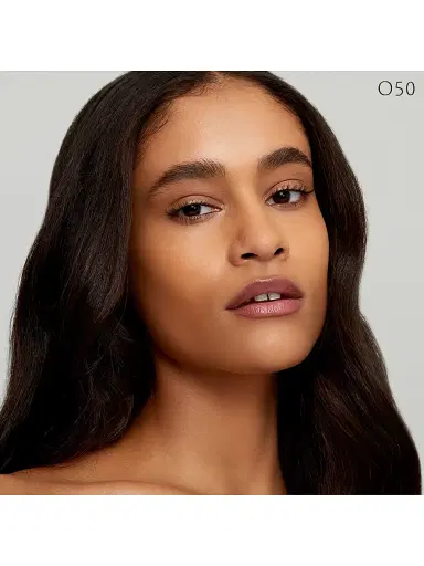 CLÉ DE PEAU BEAUTÉ Women's Radiant Fluid Foundation Natural Broad Spectrum SPF 25 Sunscreen - Bf60 | Thumbnail 23 CLÉ DE PEAU BEAUTÉ Women's Radiant Fluid Foundation Natural Broad Spectrum SPF 25 Sunscreen - Bf60 | Thumbnail 23