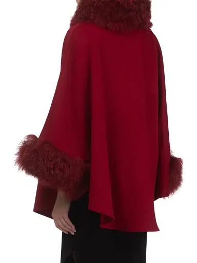 Gorski Women's Cashmere and Wool Blend Cape with Select Lamb Trim | Thumbnail 4 Gorski Women's Cashmere and Wool Blend Cape with Select Lamb Trim | Thumbnail 4
