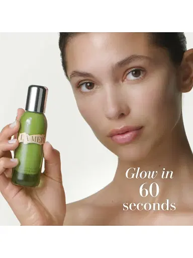 La Mer The Revitalizing Hydrating Serum | Thumbnail 2 La Mer The Revitalizing Hydrating Serum | Thumbnail 2