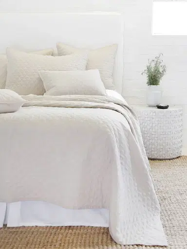 Pom Pom at Home Hampton Linen Quilt - White - Size King | Thumbnail 1 Pom Pom at Home Hampton Linen Quilt - White - Size King | Thumbnail 1