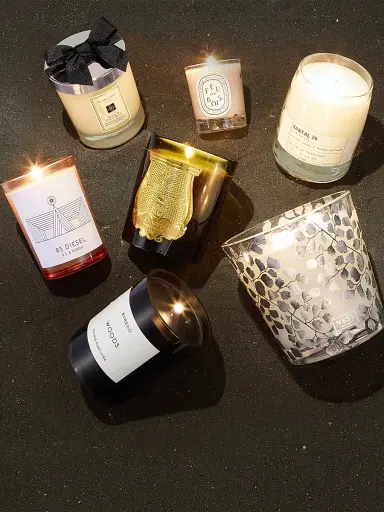 Le Labo Santal 26 Candle | Thumbnail 3 Le Labo Santal 26 Candle | Thumbnail 3