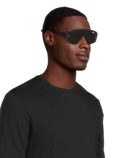 Saks Fifth Avenue Men's Diorxtrem MU Mask Sunglasses - Black | Thumbnail 4 Saks Fifth Avenue Men's Diorxtrem MU Mask Sunglasses - Black | Thumbnail 4