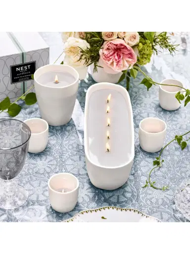 NEST New York White Tea & Rosemary Scented Candle | Thumbnail 5 NEST New York White Tea & Rosemary Scented Candle | Thumbnail 5