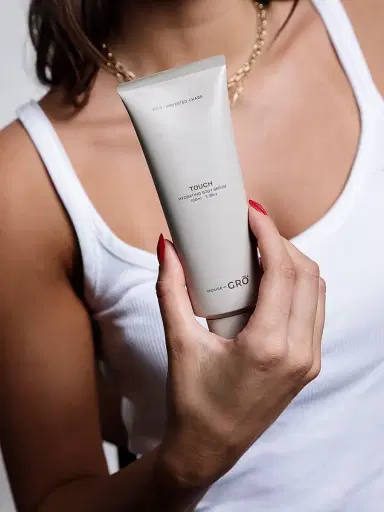 House of GRO TOUCH Hydrating Body Serum | Thumbnail 4 House of GRO TOUCH Hydrating Body Serum | Thumbnail 4