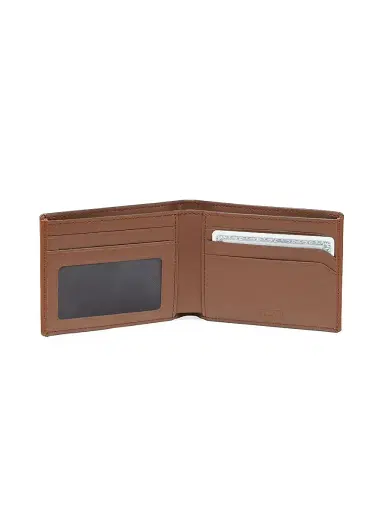 TUMI Men's Nassau Leather Double Bifold Wallet | Thumbnail 2 TUMI Men's Nassau Leather Double Bifold Wallet | Thumbnail 2
