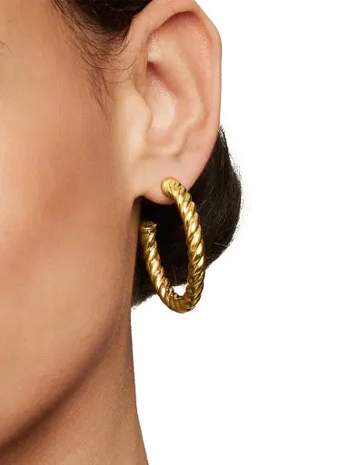 David Yurman Women's Sculpted Cable Hoop Earrings in 18K Yellow Gold, 40MM - Gold | Thumbnail 2 David Yurman Women's Sculpted Cable Hoop Earrings in 18K Yellow Gold, 40MM - Gold | Thumbnail 2