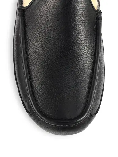UGG Unisex Ascot Leather Slippers | Thumbnail 3 UGG Unisex Ascot Leather Slippers | Thumbnail 3