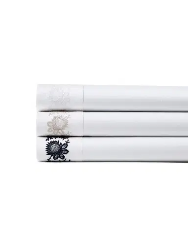 Ralph Lauren Eloise Embroidery Cotton Sheets & Pillowcases Collection | Thumbnail 4 Ralph Lauren Eloise Embroidery Cotton Sheets & Pillowcases Collection | Thumbnail 4